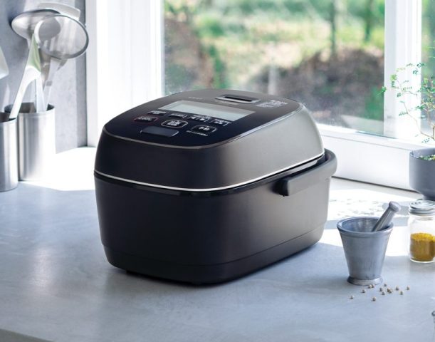 Nồi cơm điện Zojirushi NW-JE18