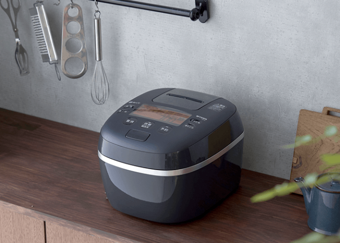 Nồi cơm điện TIGER JPI-A100