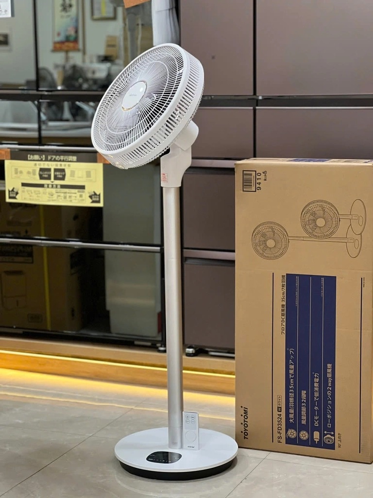 Quạt Cây TOYOTOMI FS-FD3524